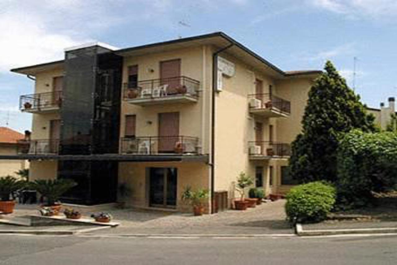 Hotel I Due Cigni Montepulciano Exterior photo